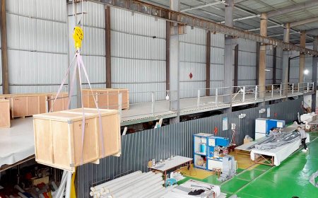 Assembly of membrane materials for double membrane gas holder