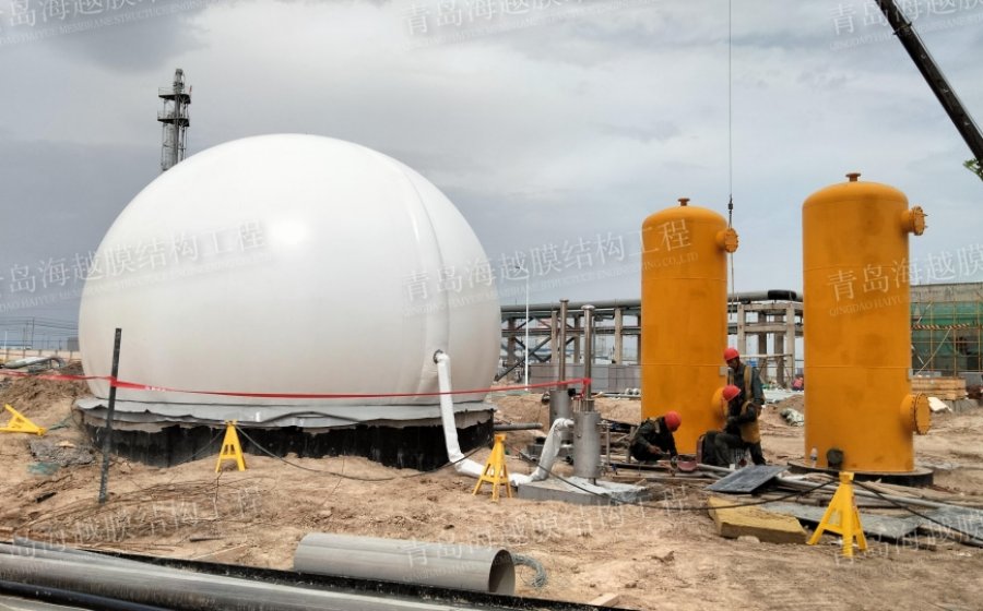 A set of double membrane biogas holder in Xinjiang