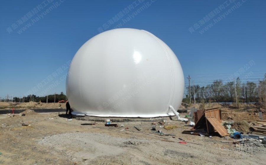 A 600m ³ double membrane gas tank sewage treatment project in Xinjiang